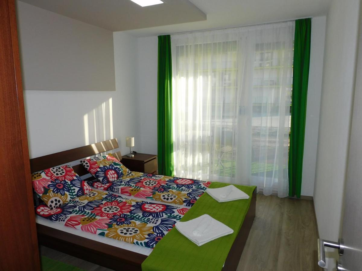 Apartamento Katamaran Siófok Exterior foto