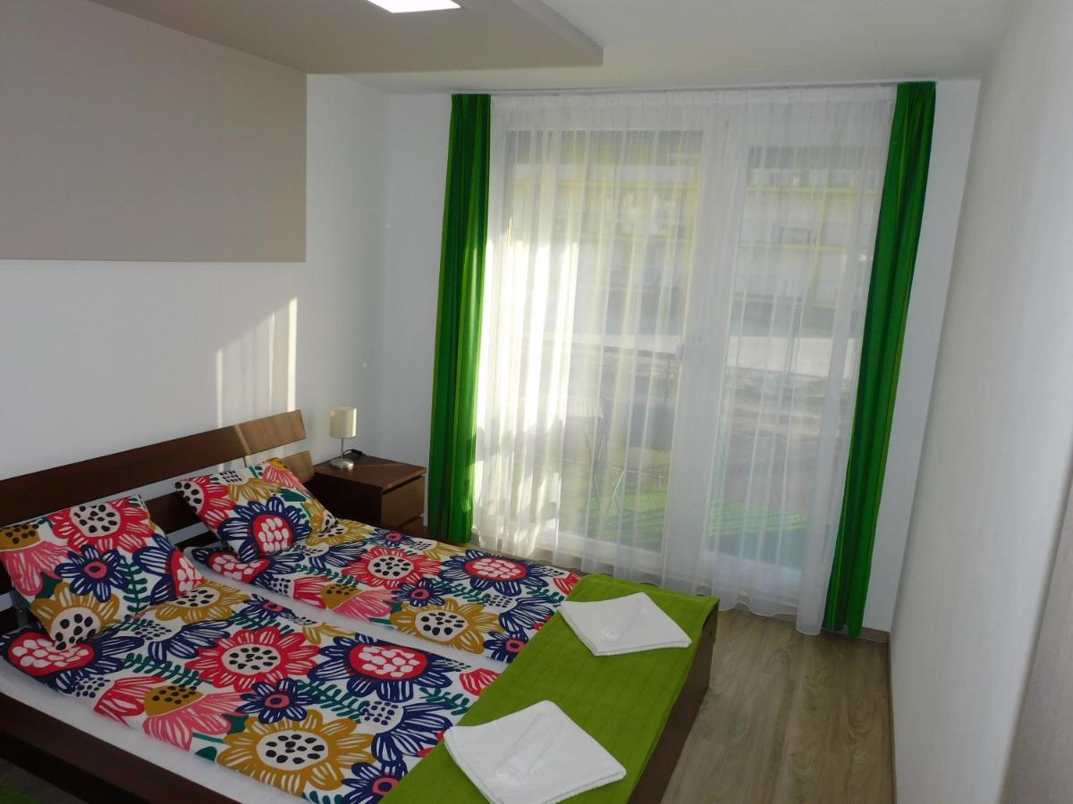 Apartamento Katamaran Siófok Exterior foto