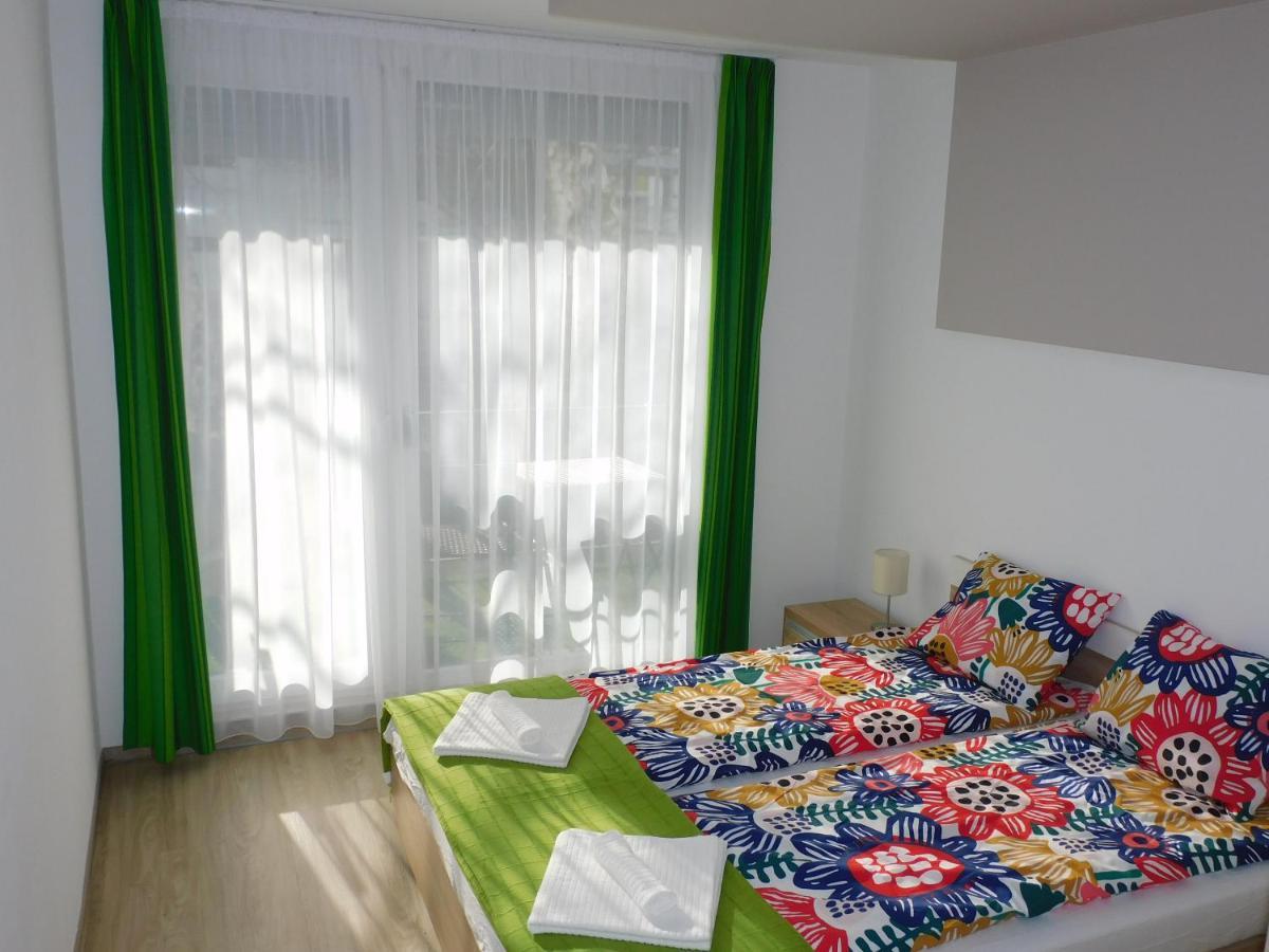 Apartamento Katamaran Siófok Exterior foto