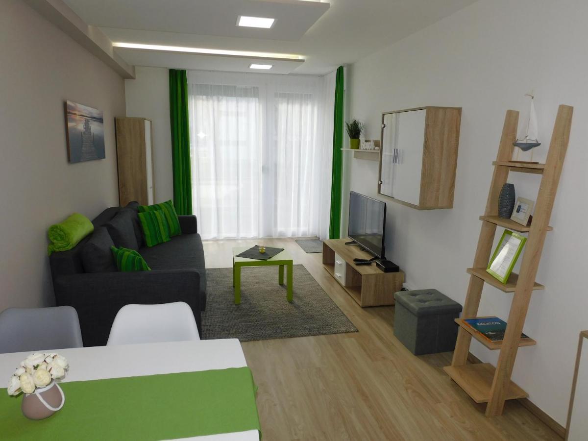 Apartamento Katamaran Siófok Exterior foto