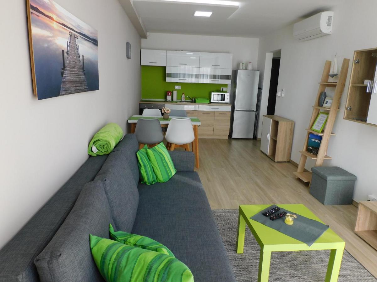 Apartamento Katamaran Siófok Exterior foto
